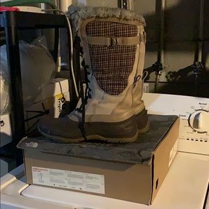 The north face shell it’s lace luxe winter boot